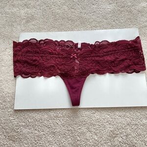 2013 Victoria’s Secret PINK Burgundy Lace Trim Cheekster Thong panties Large L